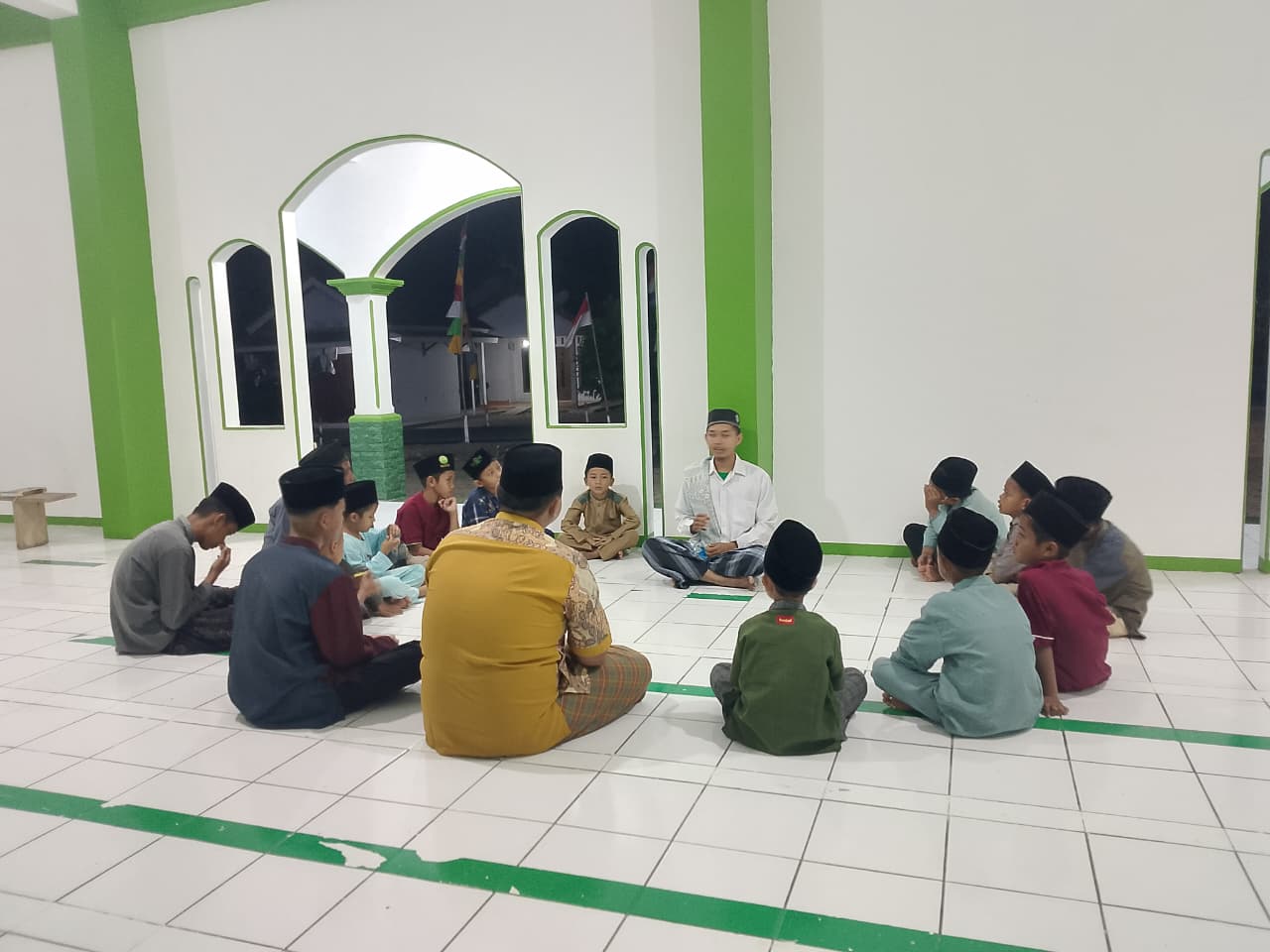 CERITA SEJARAH INTERAKTIF BERSAMA SANTRI TPQ AL-IHTIDA TANAMKAN NILAI KETELADANAN PARA NABI